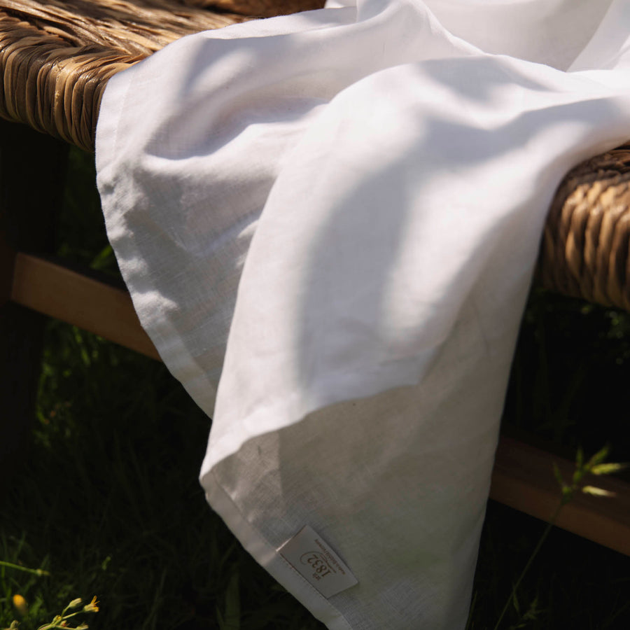 Sommerdecke auf dem Bett